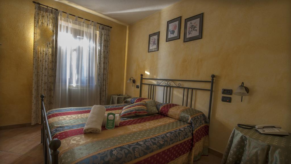 La Locanda Del Nocciolo Novello Room photo